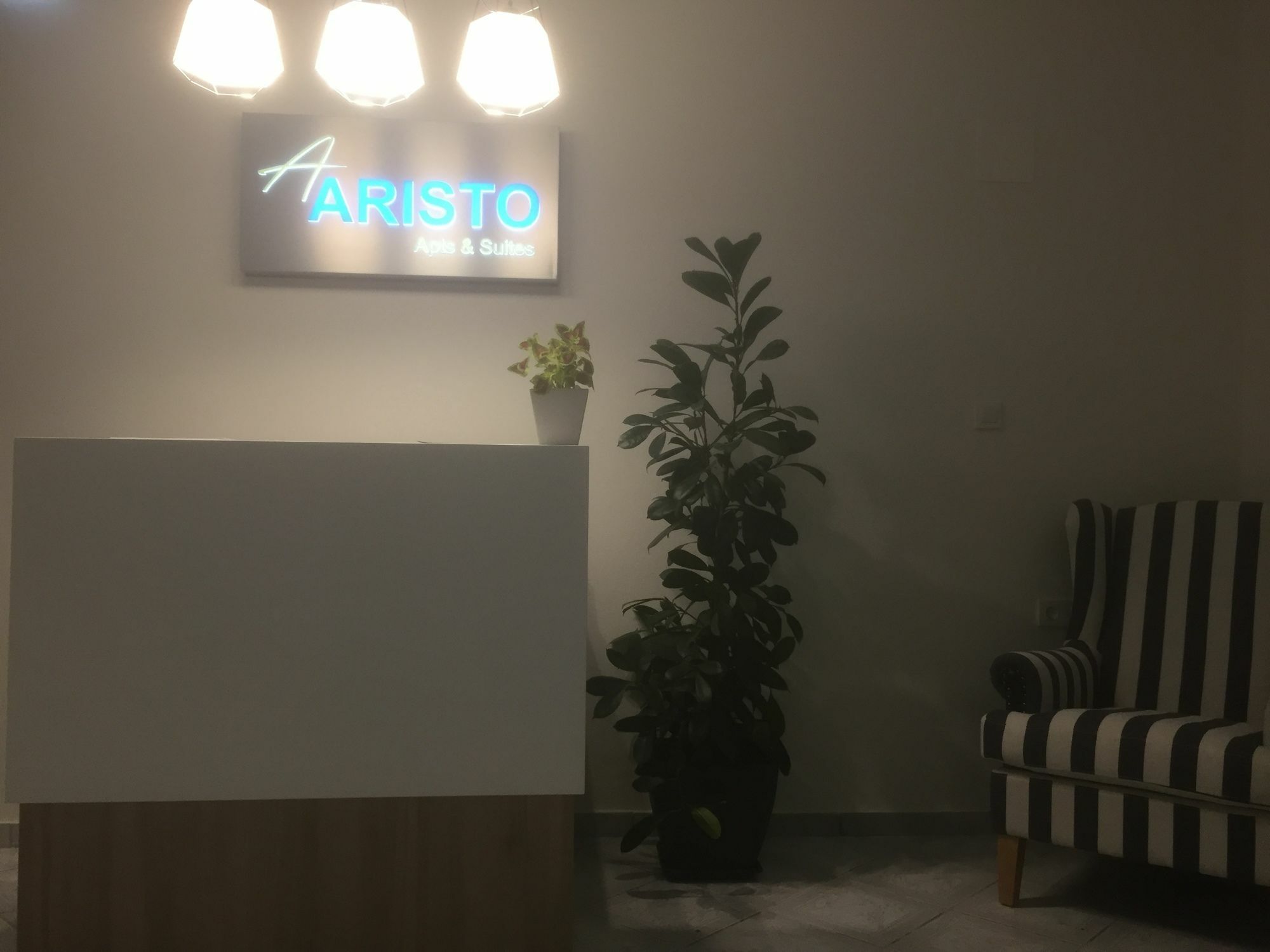 Aristo Apts Herszonisszosz Kültér fotó